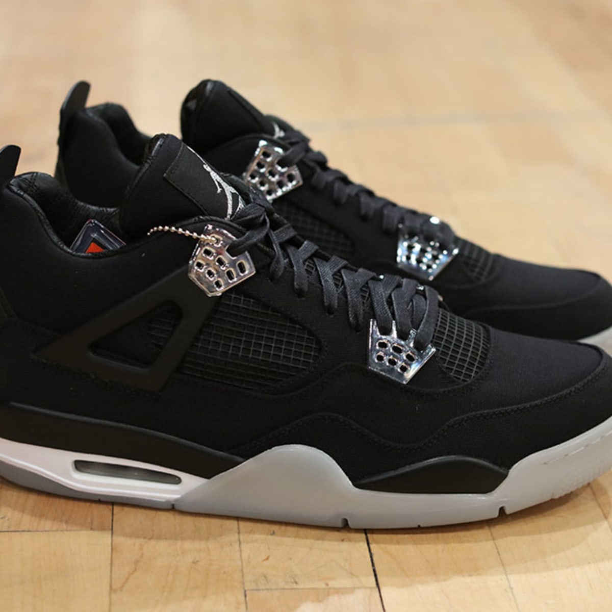 Jordan x carhartt shop