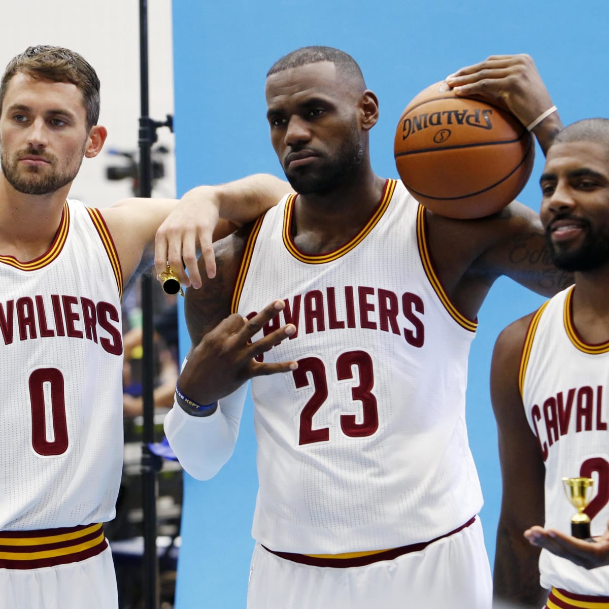 Lebron deals cavs 2016