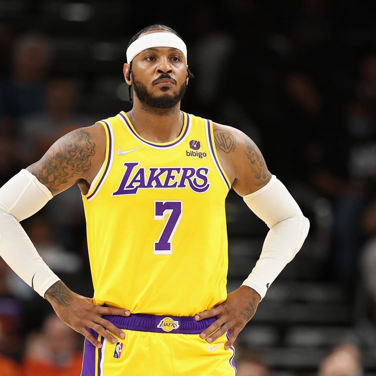 Carmelo Anthony Surprised Bad Bunny With Album Of The Year Award