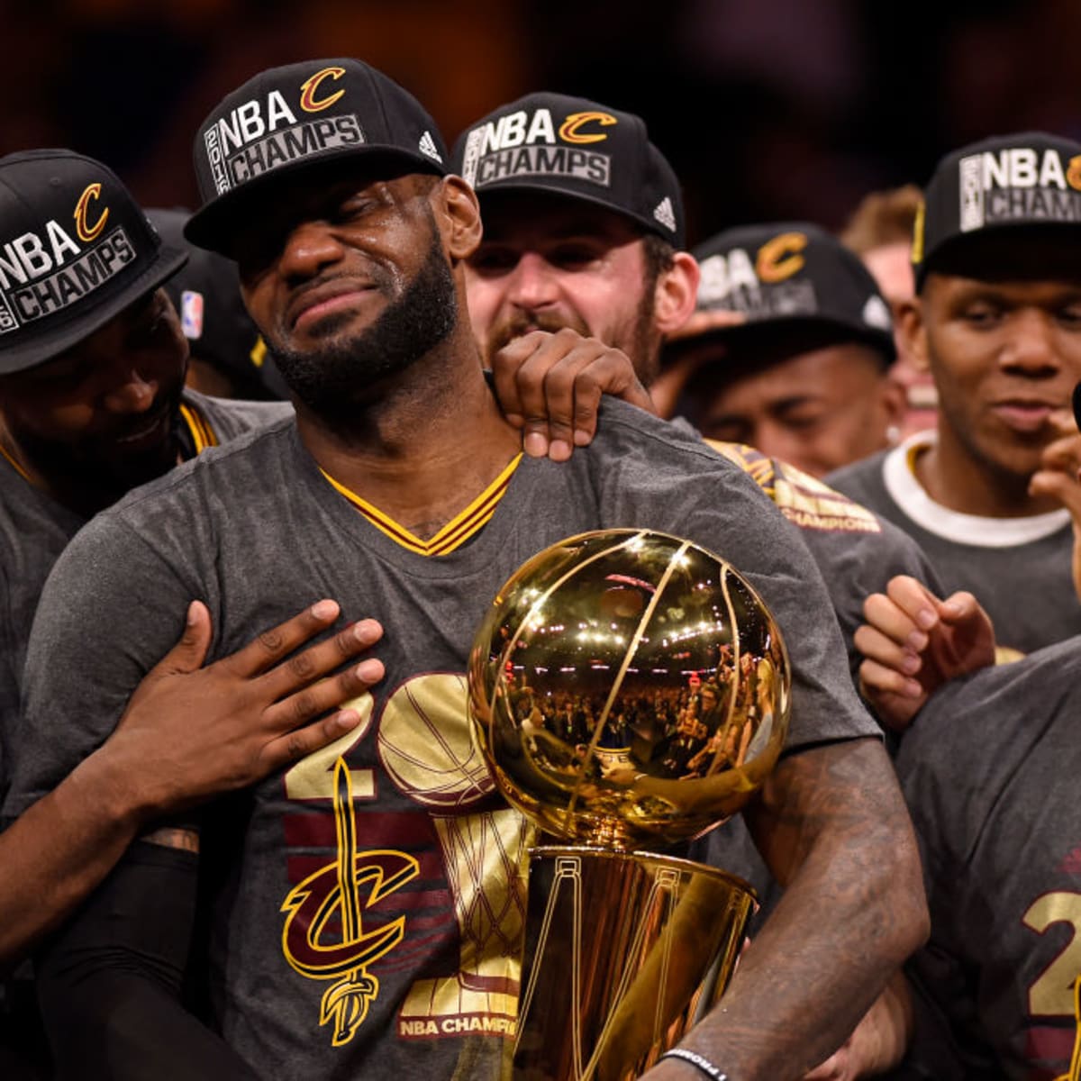 2016 lebron shop