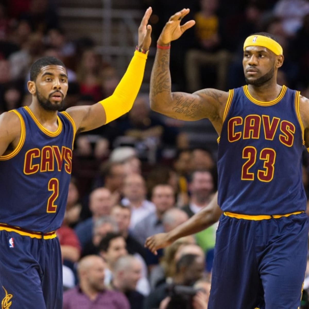 Kyrie short online