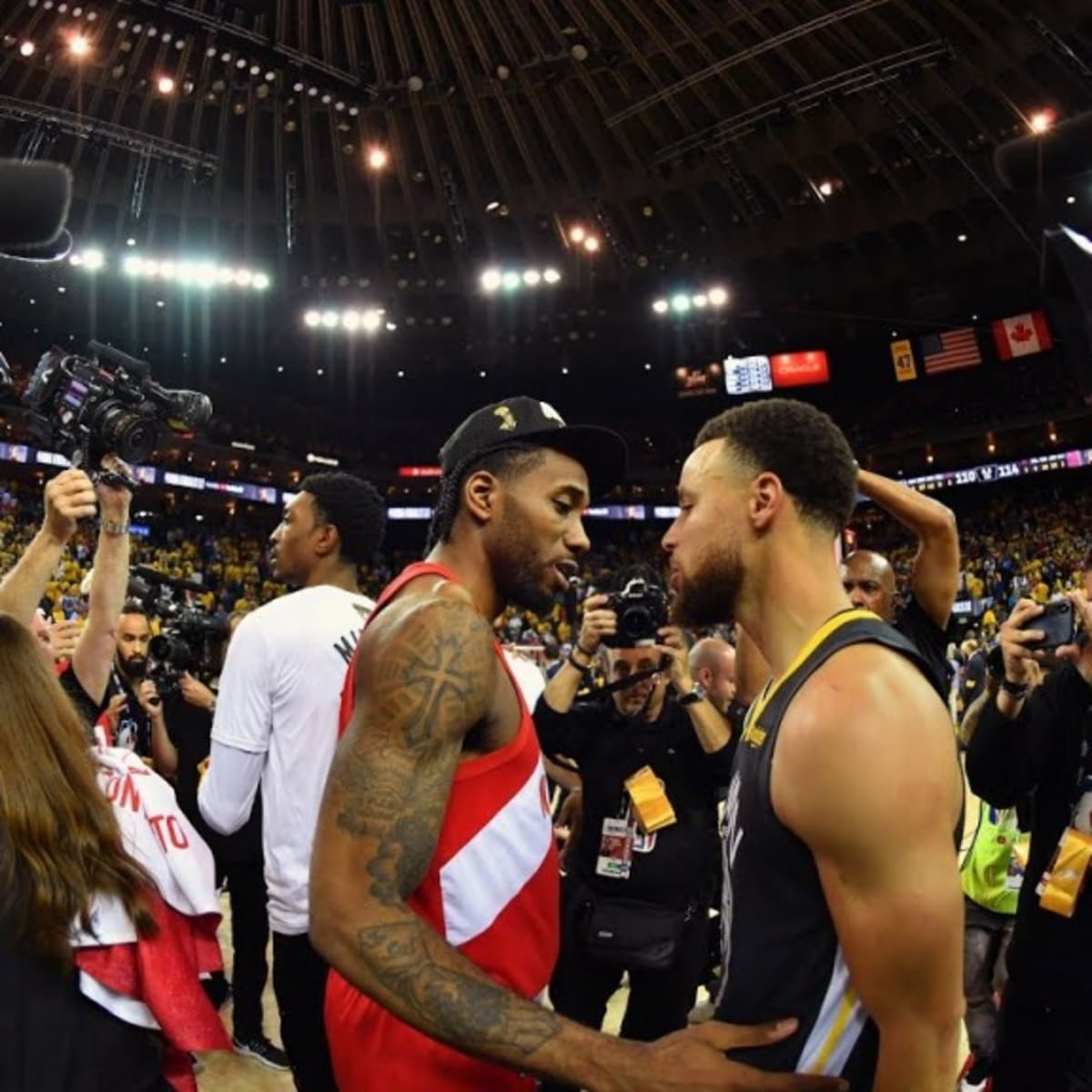 Steph curry store and kawhi leonard