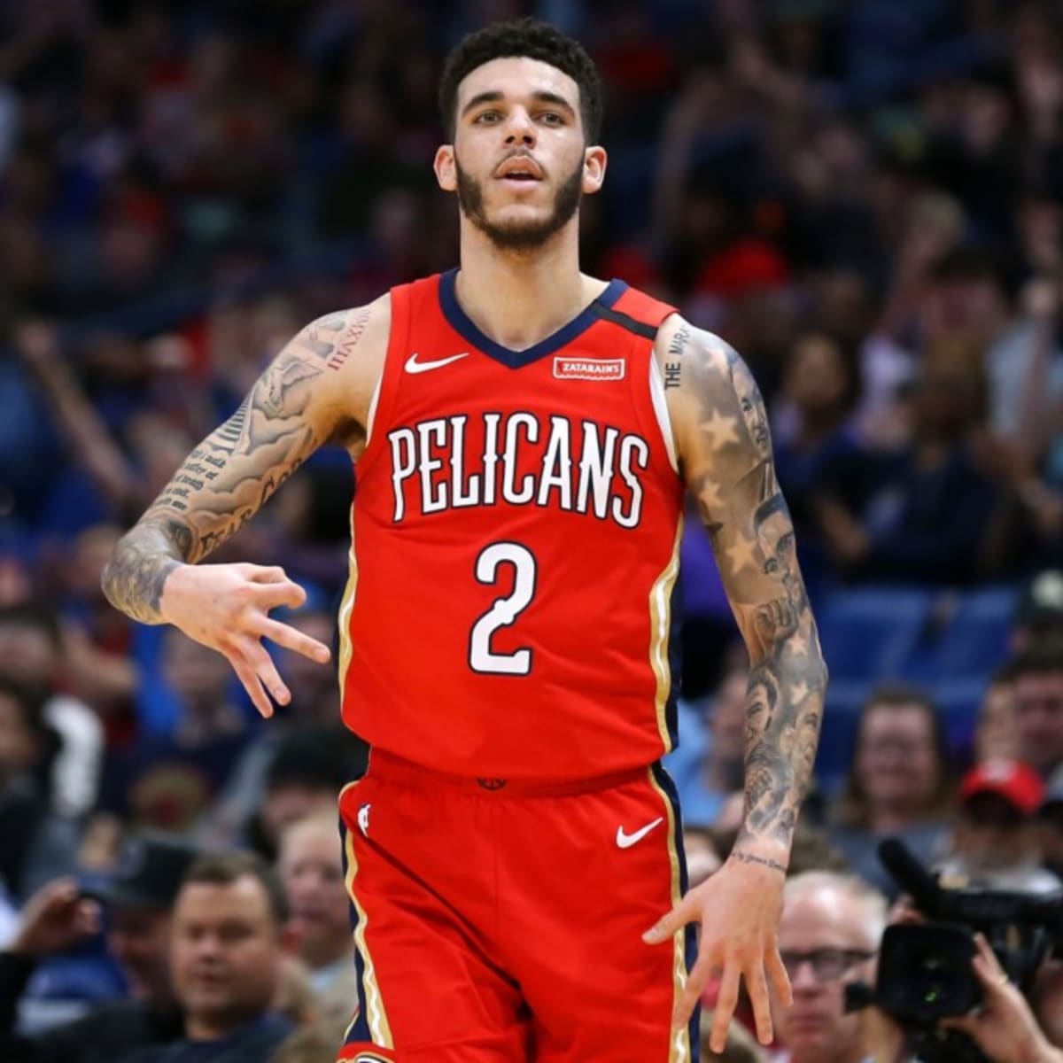 David Griffin Says That Lonzo Ball Wants To Stay With The New