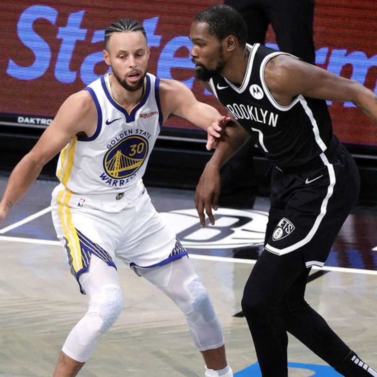 Curry top 3 mvp