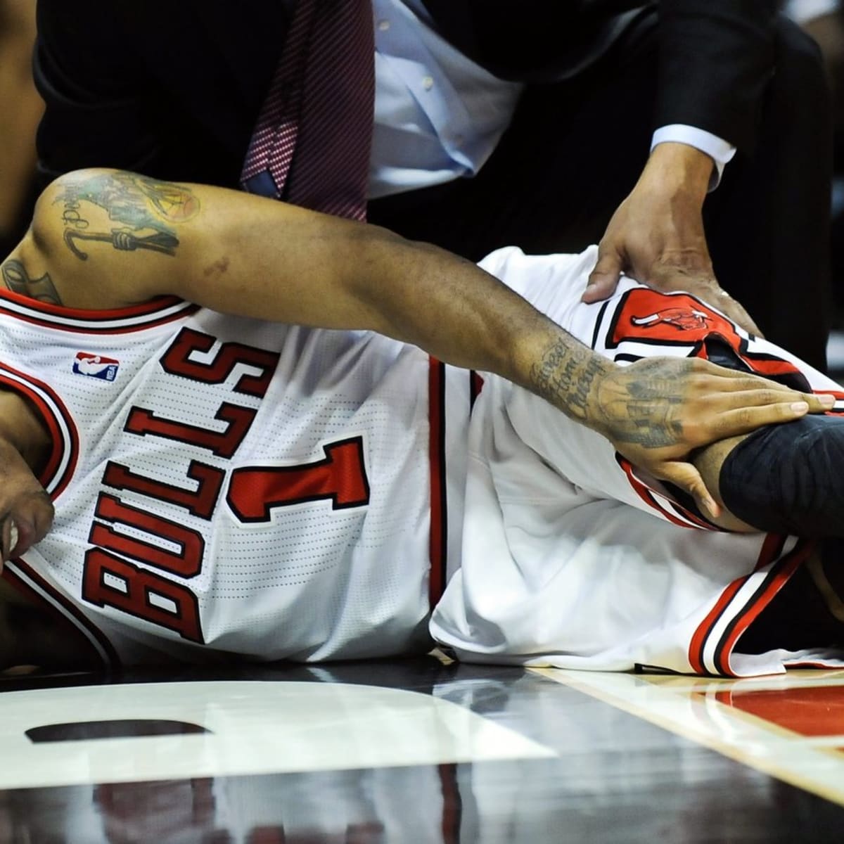 Derrick rose acl tear outlet