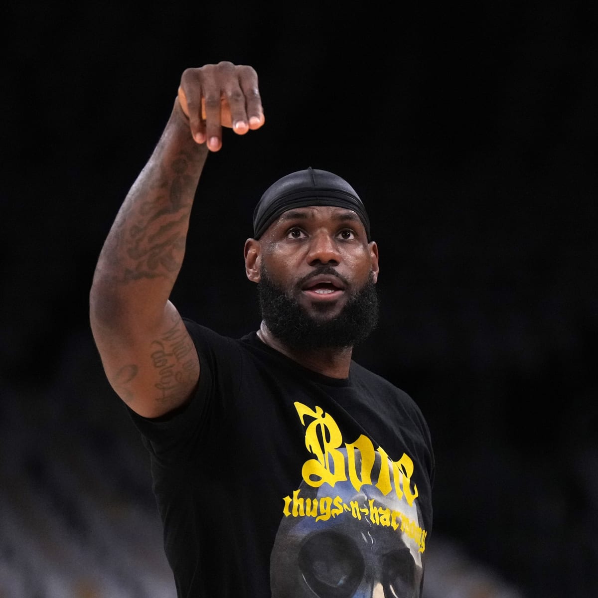 Jerry west clearance lebron james