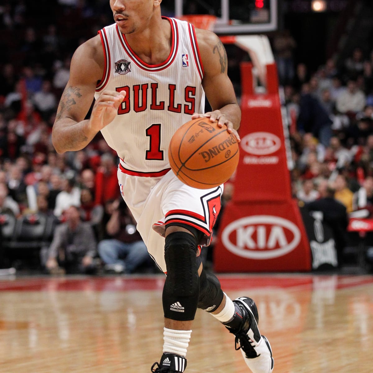 NBA Fans Have Heated Debate On Whether Or Not The Bulls Should