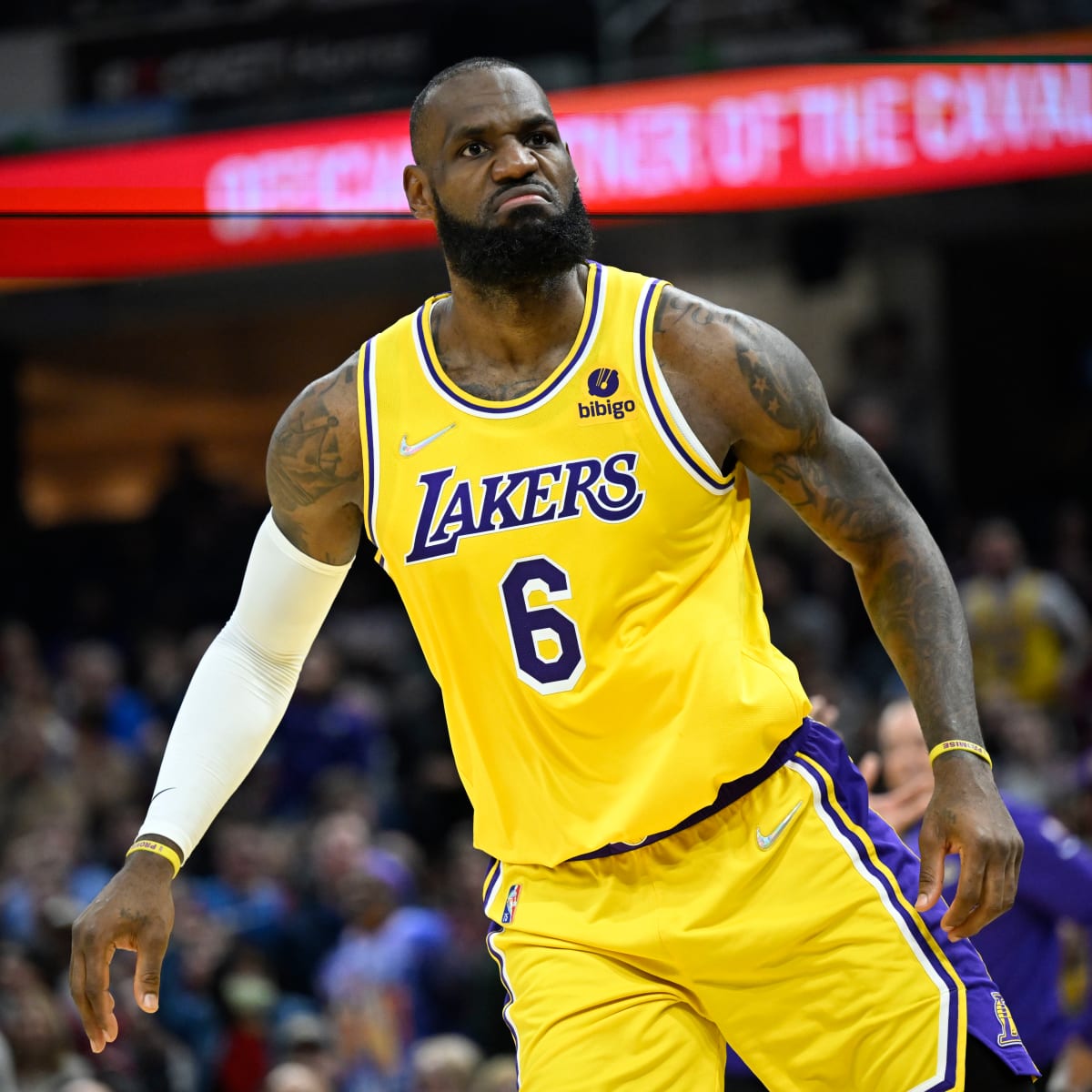 2k shop lebron james