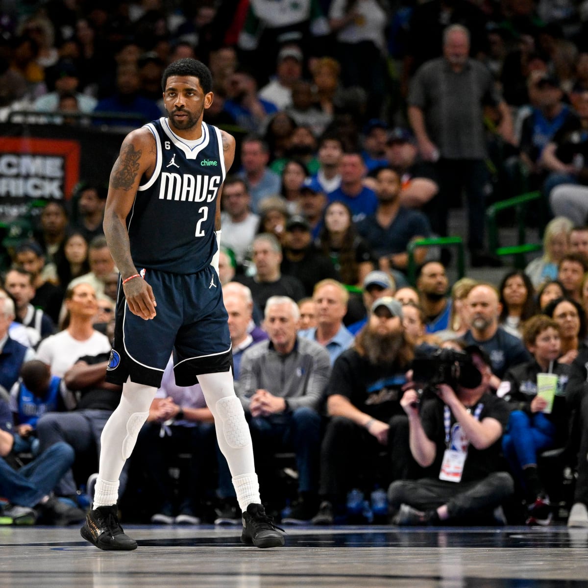 NBA Fans React To Kyrie Irving s New Look Fadeaway World