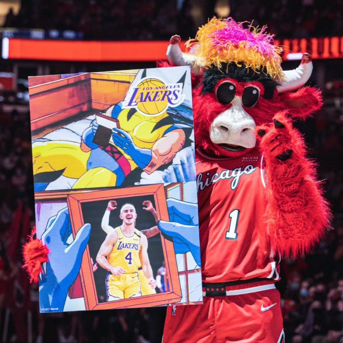 Alex Caruso Reacts To Chicago Bulls Mascot Trolling The Lakers