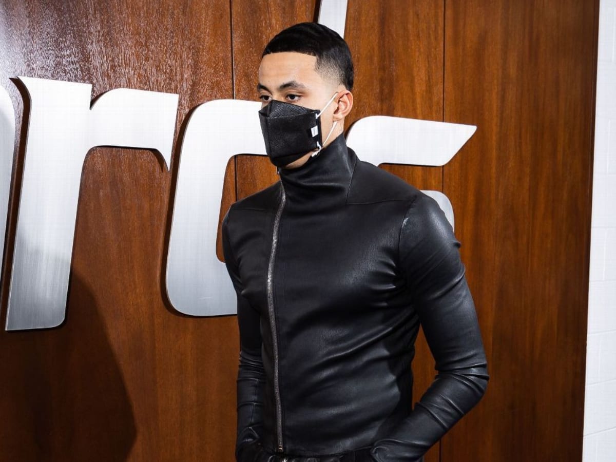 NBA Fans Roast Kyle Kuzma After Showing Off Bizarre Pre-Game Outfit -  Fadeaway World