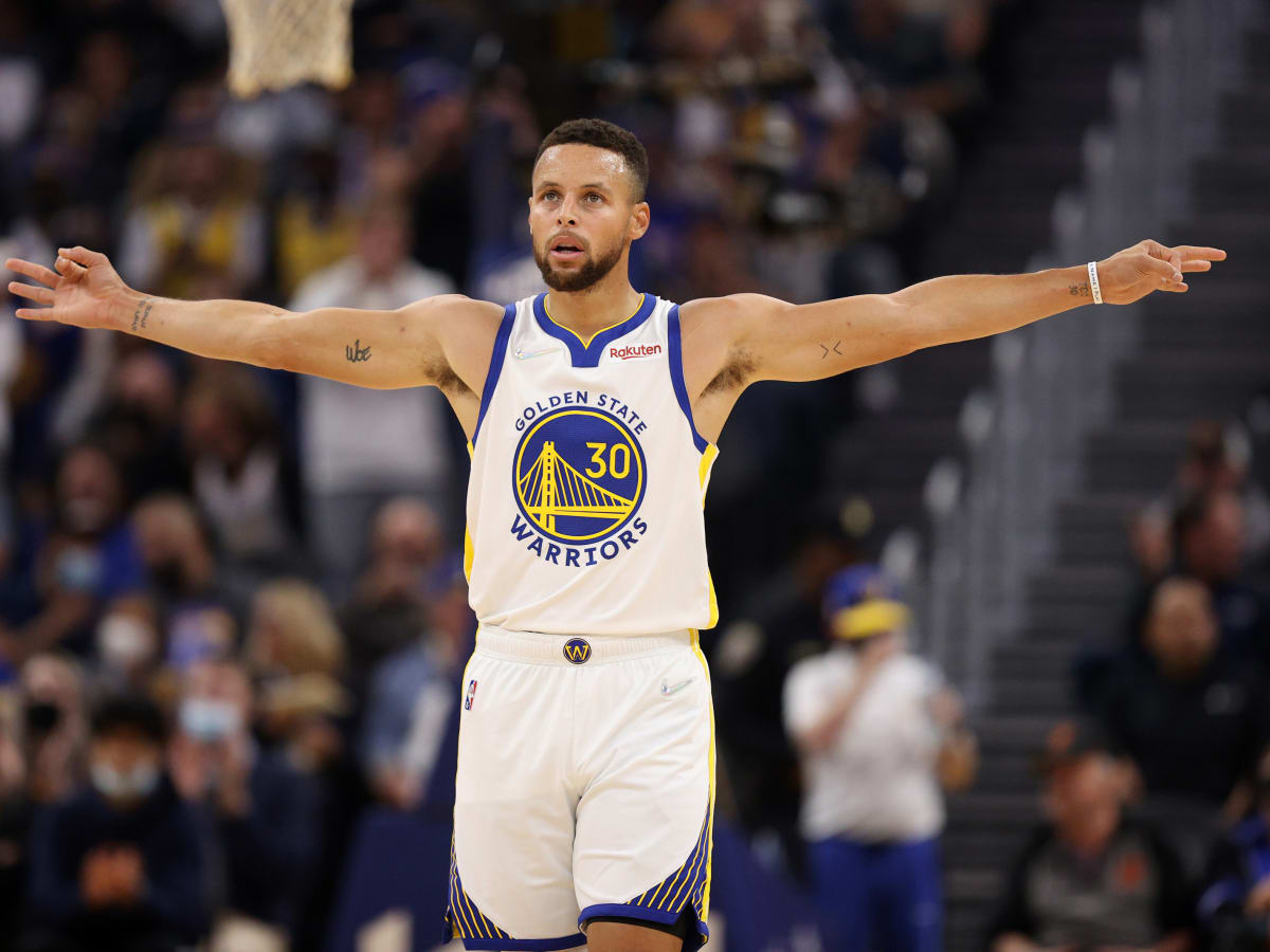 Curry viral video: Steph makes 5 straight full-court shots