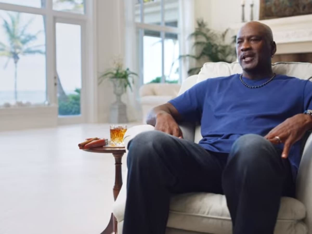 Array af Rådgiver Glat Michael Jordan Was Drinking $1800 Tequila During His 'Last Dance' Interview  - Fadeaway World