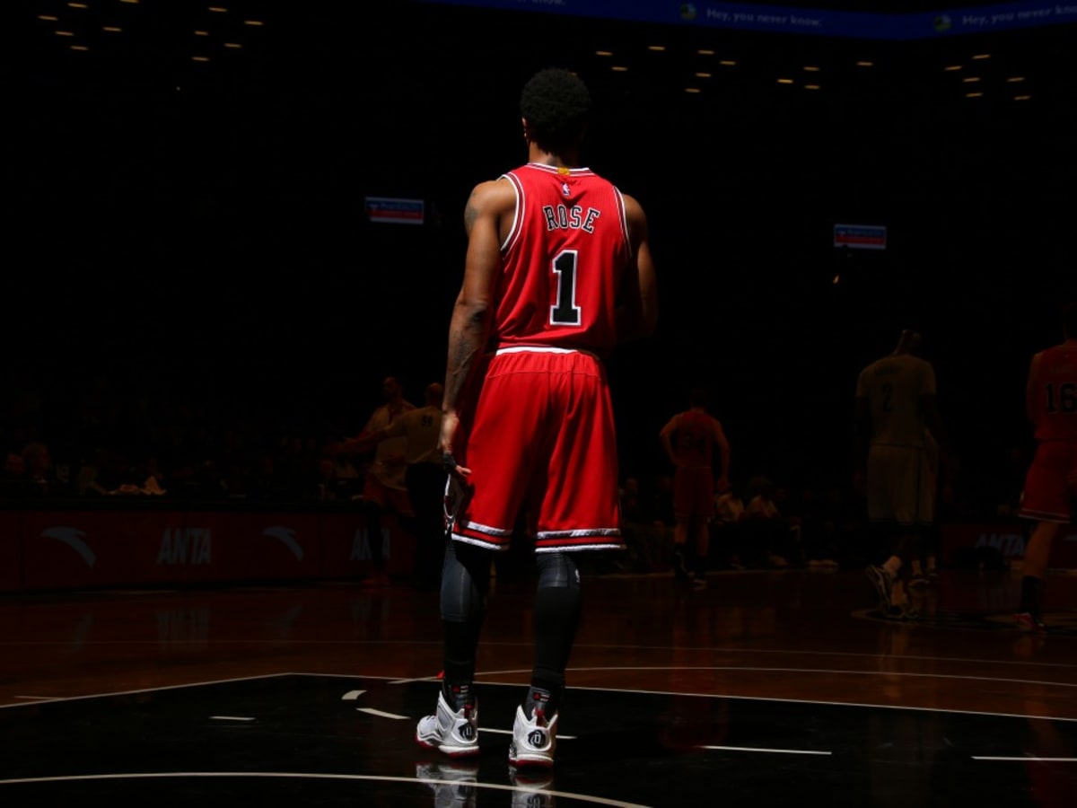Derrick Rose In Emotional Message To Chicago I Fu king Love You. Fadeaway World