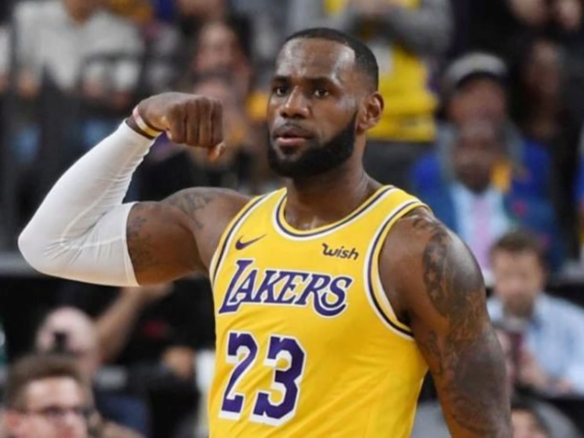 Comparing LeBron James To The Greatest NBA Players Of All Time At