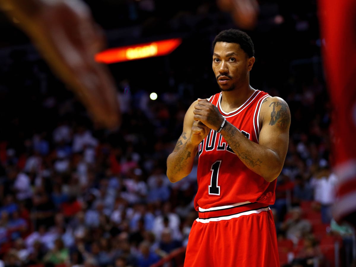 Derrick Rose I Don t Dunk Or Jump High Anymore. I m Not Killing You With Speed Nor Am I A One Man Fastbreak Anymore. Fadeaway World