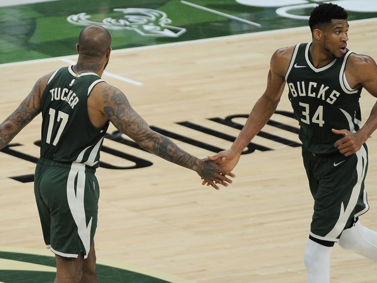 Giannis cheap playoff shoes