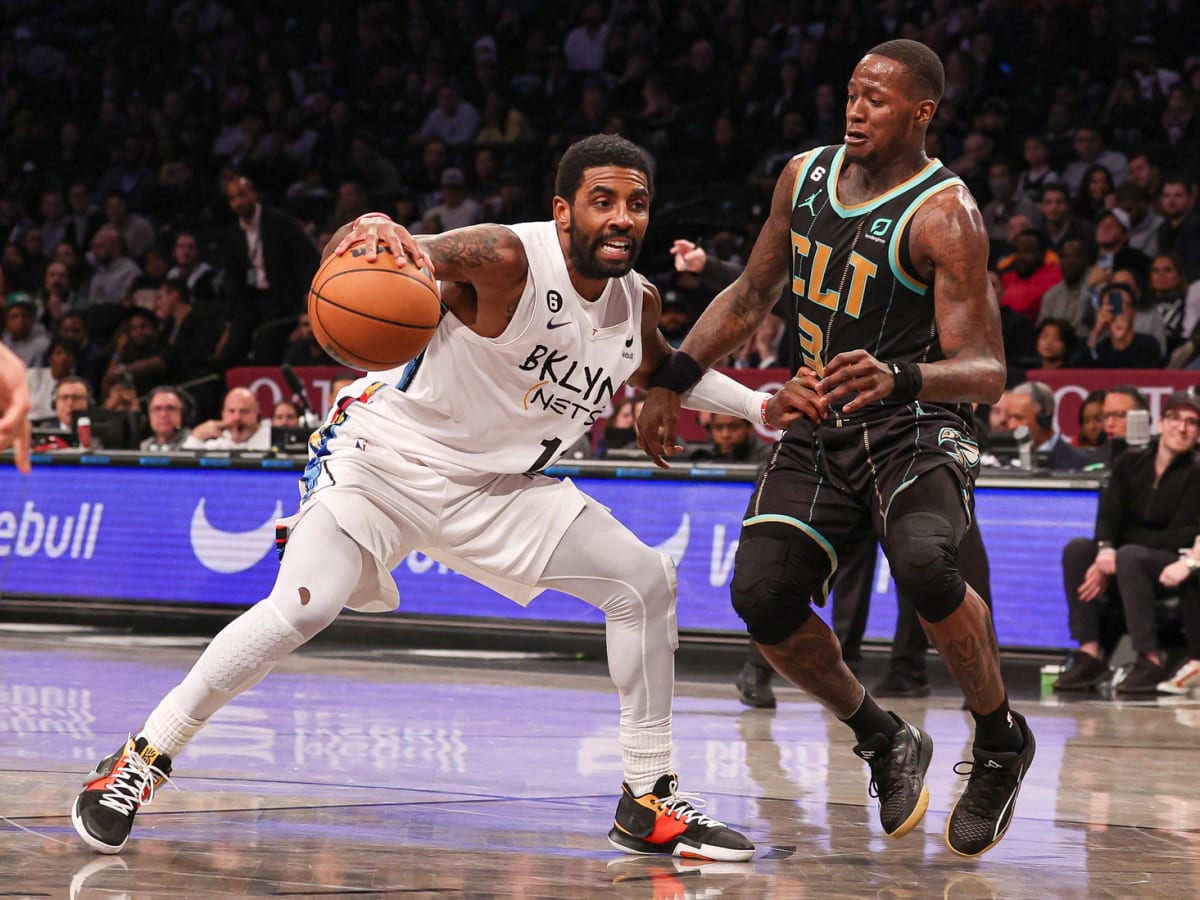 Kyrie Irving Wears Shoes That Say I m Free After Nike Ended
