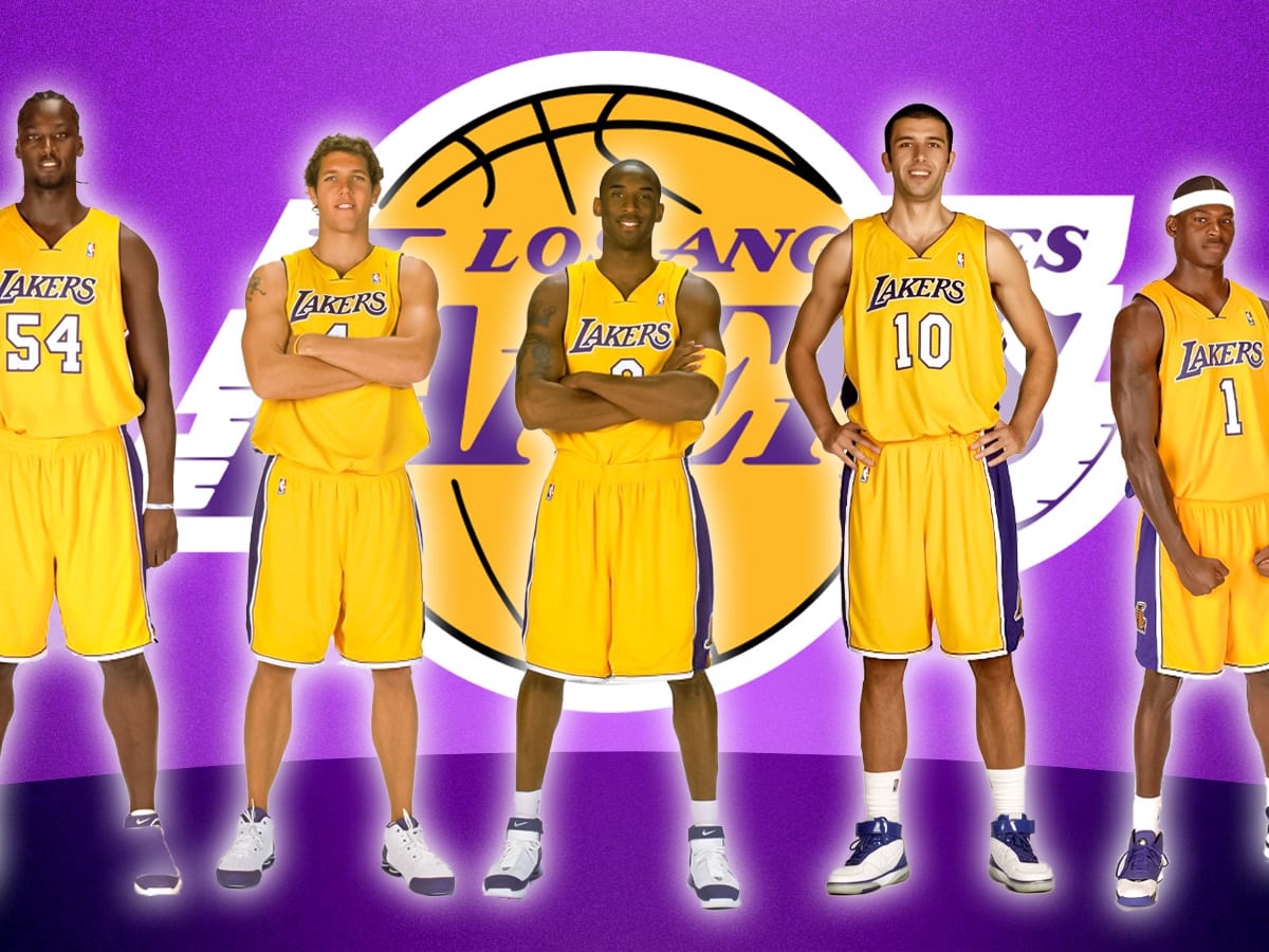 Kobe hotsell lakers team