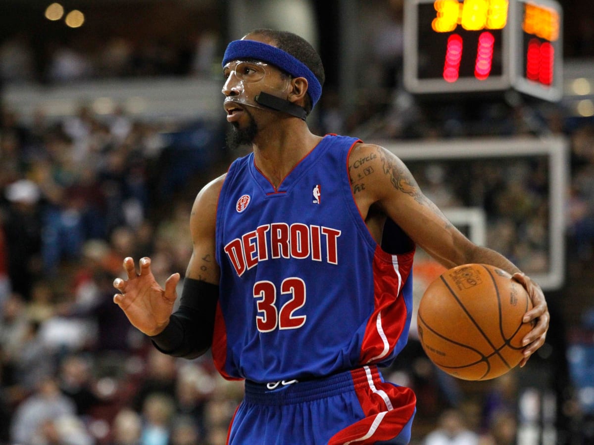 Hamilton detroit sales pistons