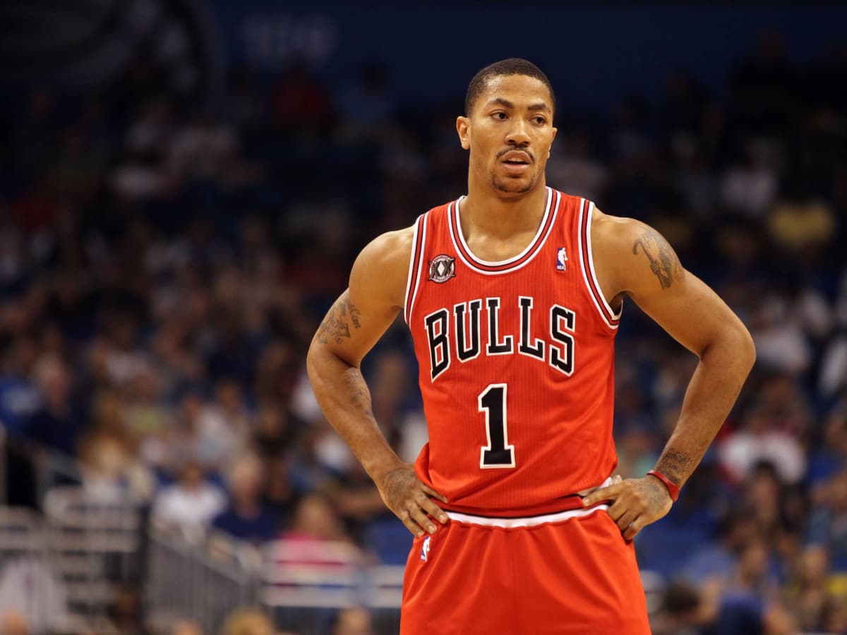 Bulls Commentator Says Derrick Rose Was On Michael Jordan Trajectory Before Injuries Ruined His Career Fadeaway World