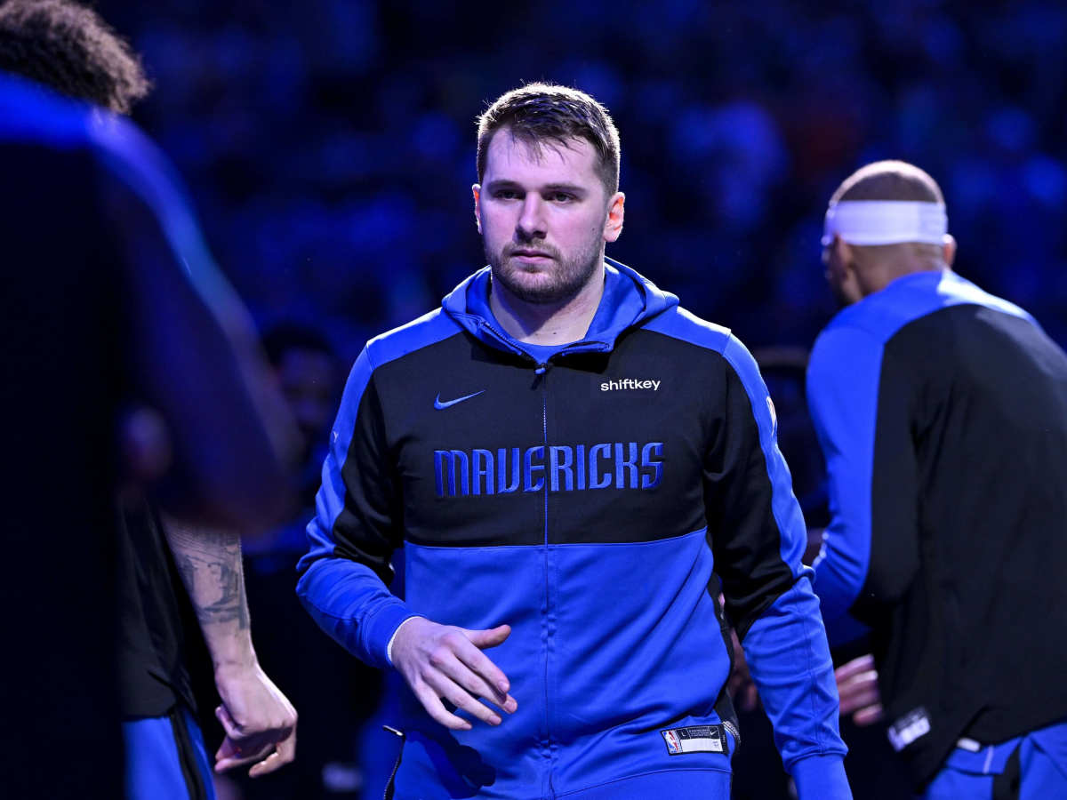 Fans Worried After Video Shows Luka Doncic Barely Able To Walk Fadeaway World