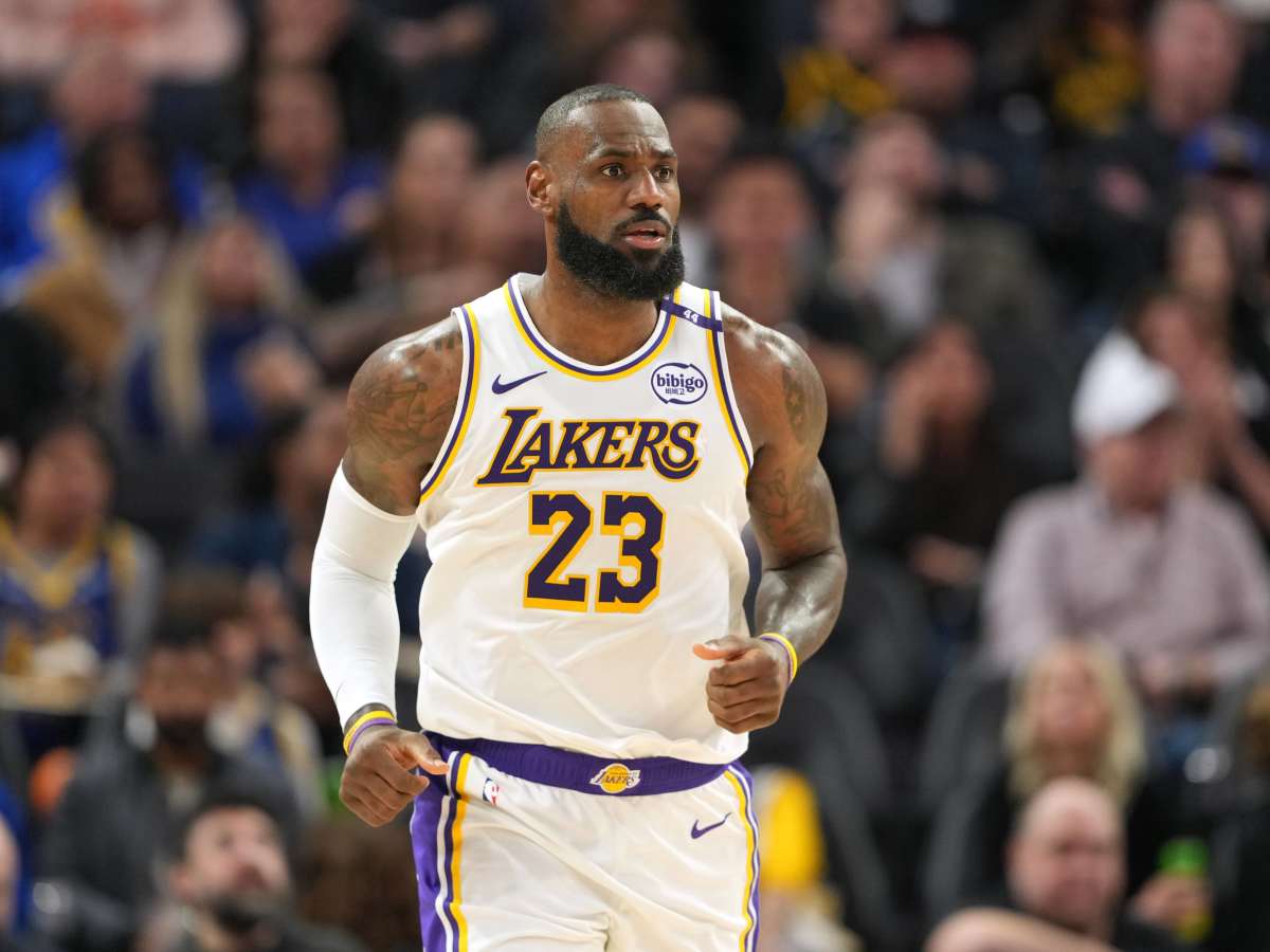 lebron-james-watches-on-during