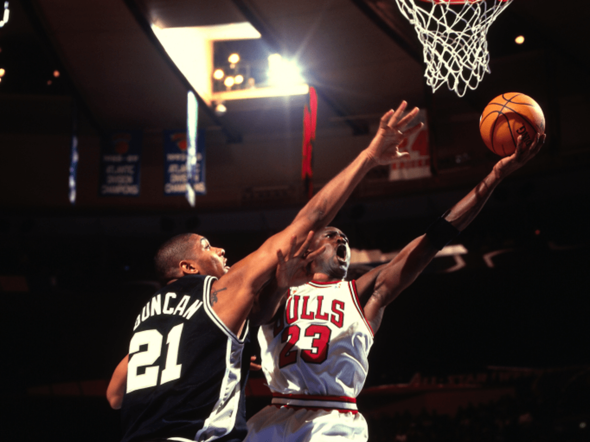 Tim Duncan On Michael Jordan 1998