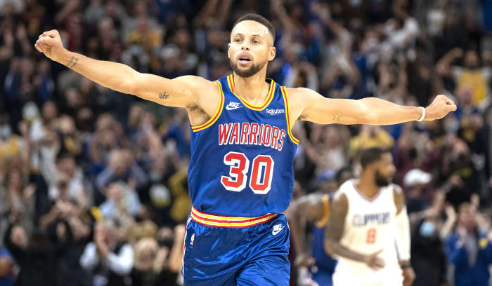 LeBron James And Damian Lillard Were In Awe Of Stephen Curry's 45-PT Explosion