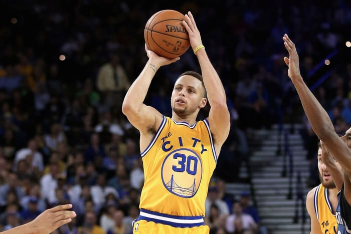 Steve Kerr Explains How Stephen Curry Changed The Game While Watching 10-Year-Old Kids Playing Basketball