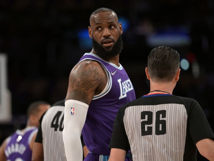 LeBron James Isn't Giving Up On Lakers After A Painful Loss vs