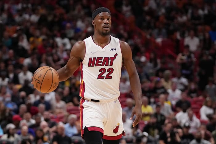 draymond green flames jimmy butler  missed     game