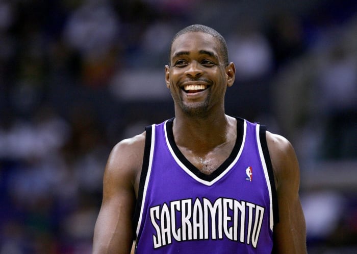 LOS ANGELES - JANUUARY 17: Chris Webber #4 of the Sacramento Kings reacts during the game against the Los Angeles Clippers on January 17, 2005 at Staples Center in Los Angeles, California. The Kings defeated the Clippers 89-83. NOTE TO USER: User expressly acknowledges and agrees that, by downloading and or using this photograph, User is consenting to the terms and conditions of the Getty Images License Agreement. (Photo by Lisa Blumenfeld/Getty Images)