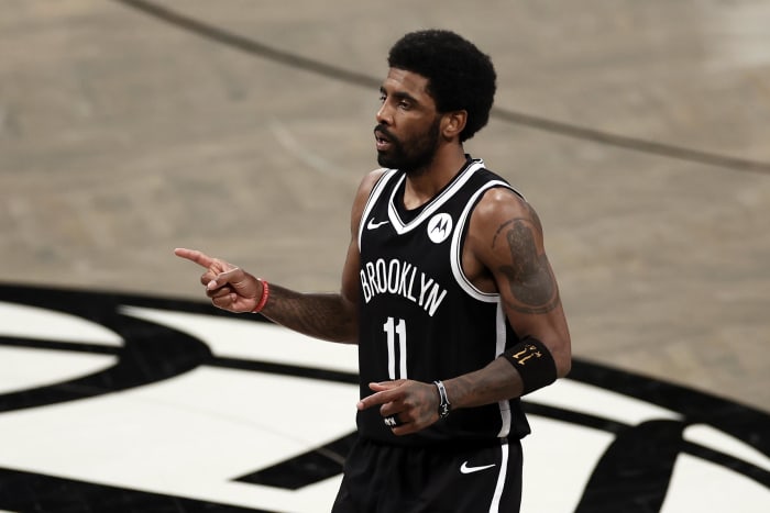 Kyrie Irving Gives Hilarious Response To Fan Who Says He Can Lock Him ...