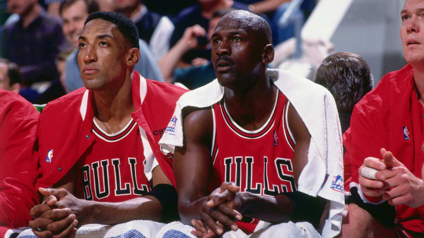 Grant Hill On The Scottie Pippen And Michael Jordan Beef: 