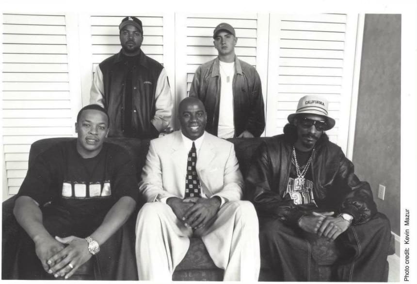 Magic Johnson Shares Iconic Picture With Dr. Dre, Snoop Dogg, Ice Cube ...