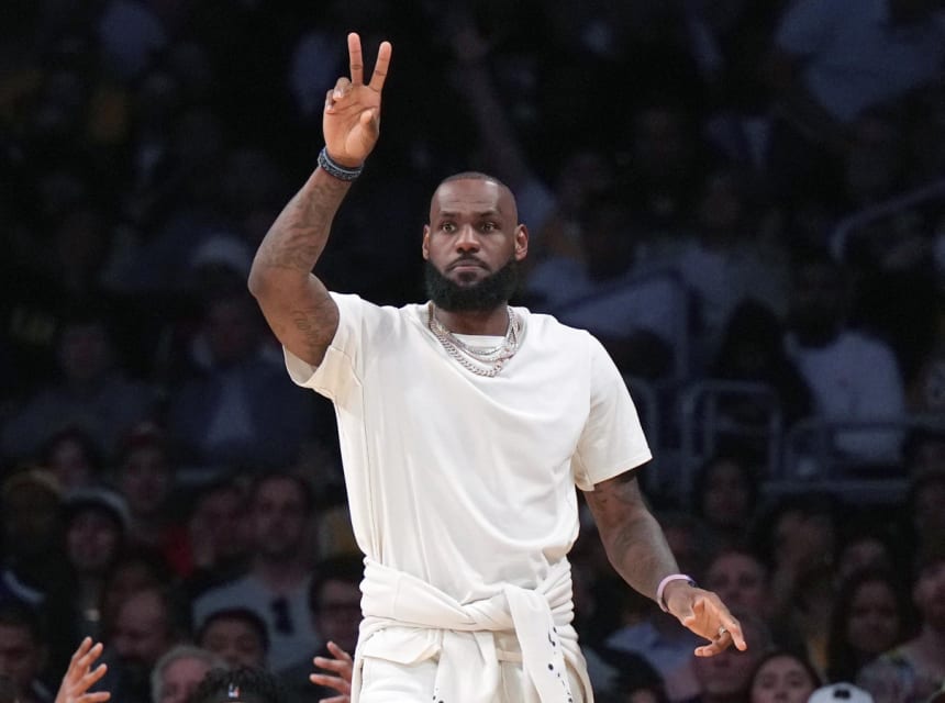 Lebron James Reportedly Unlikely To Sign A Contract Extension With Lebron James Reportedly Unlikely To Sign A Contract Extension With