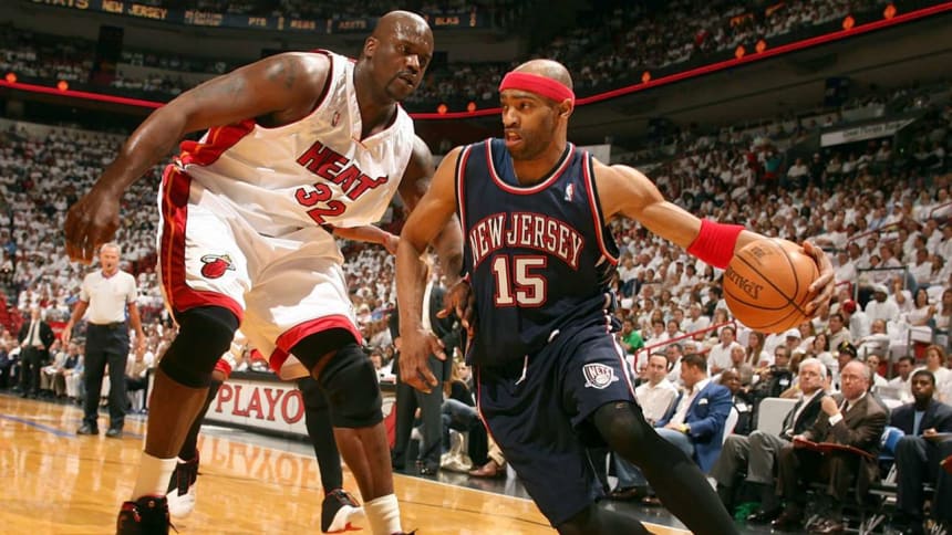 How Shaquille O’Neal Sacrificed Alonzo Mourning To Avoid Vince Carter ...