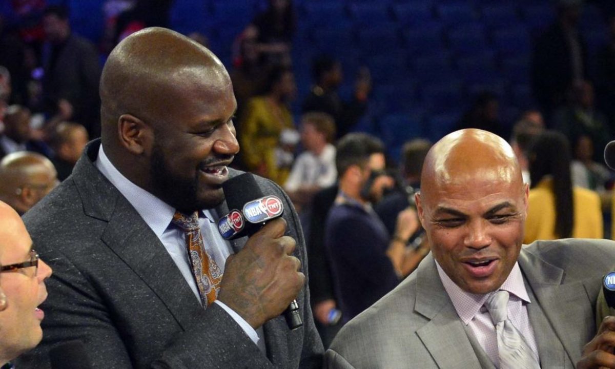 Shaquille O’Neal Couldn’t Stop Laughing At What Charles Barkley Said: “When A Guy Is Banging You, You Spin Off Of Him.”