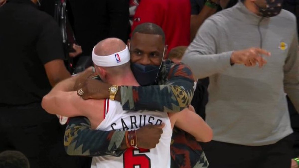 LeBron James Immediately Shows Love To Alex Caruso After The Bulls Blow Out The Lakers