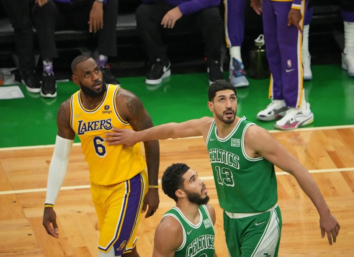 Enes Kanter Claims LeBron James' Ex-Teammates Call Him 'Fake' On Social Justice Matters: "All He’s Doing Is Own PR And Everything He’s Doing Trying To Stand Up For Things Is Not That He Really Feels About It"