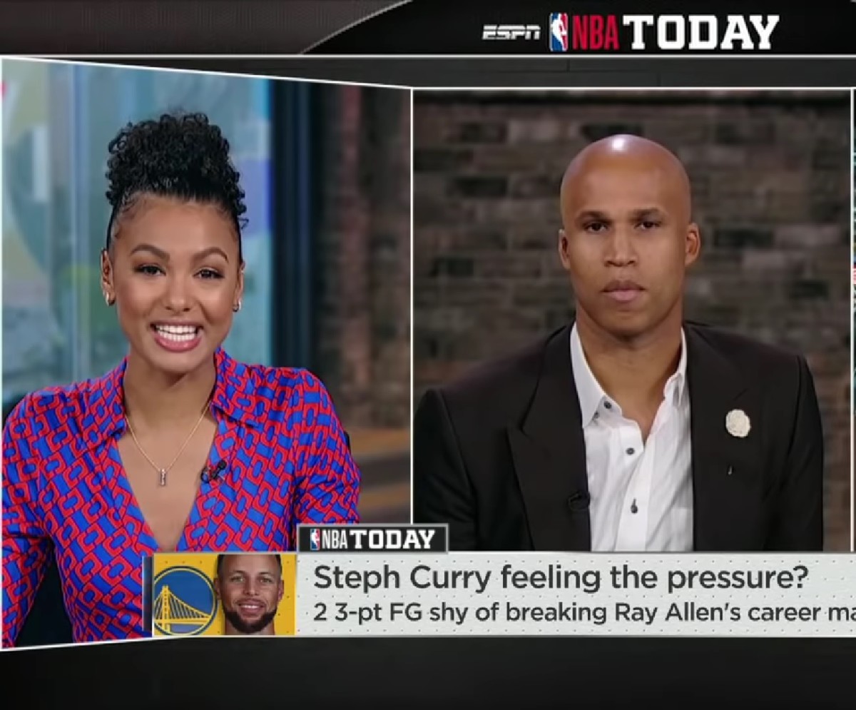 Malika Andrews Roasts Richard Jefferson On Live TV: "We Have A Record Breaker In Our Midst And Heaven Knows It Ain't You"