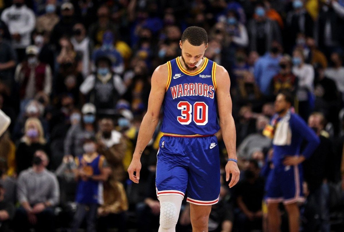 Stephen Curry Takes A Shot At The Rest Of The NBA While Praising The Warriors' Strength: “29 Other Teams Would’ve Probably Laid Down And Died."