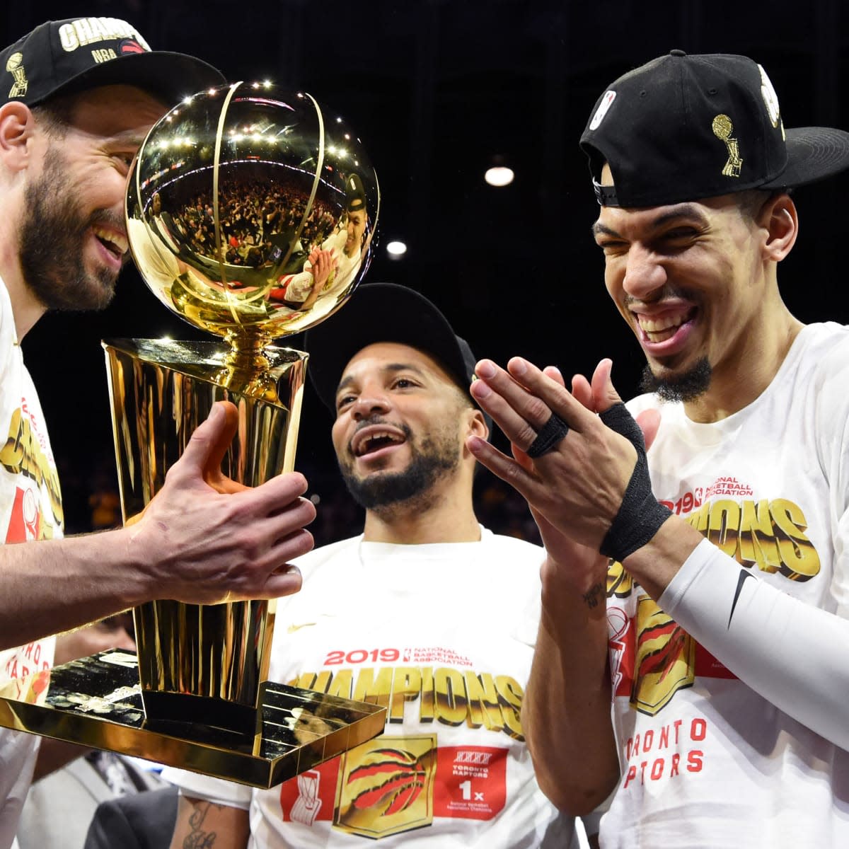 Danny Green with the Larry O'Brien trophy after winning it all in 2019