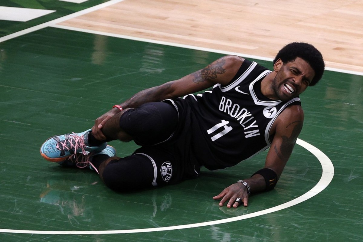 Kyrie Irving Thinks Giannis Antetokounmpo Intentionally Injured Him In The Playoffs Last Season, Used Air Quotes When He Said Antetokounmpo's Foot "Just Happened To Be In The Way."