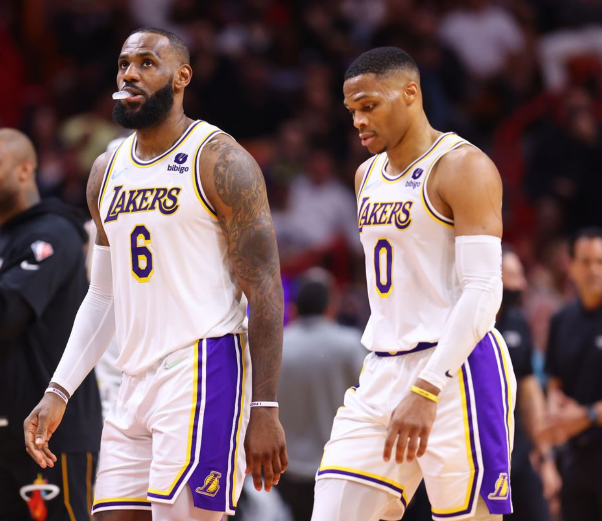 NBA Fans React To Los Angeles Lakers' Poor Opening Sequence Against The Miami Heat: "This Team Is Pure Comedy"