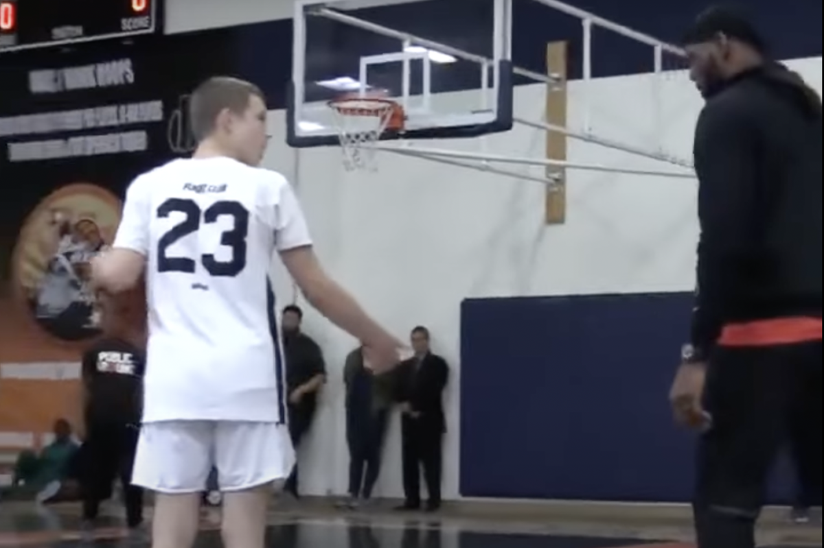 LeBron James Accepted A Challenge By A Young Player For A Shooting Contest