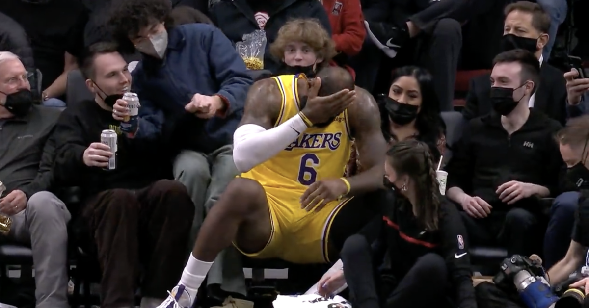LeBron James Sat Down Amongst Trail Blazers Fans After Getting Hit During A Layup