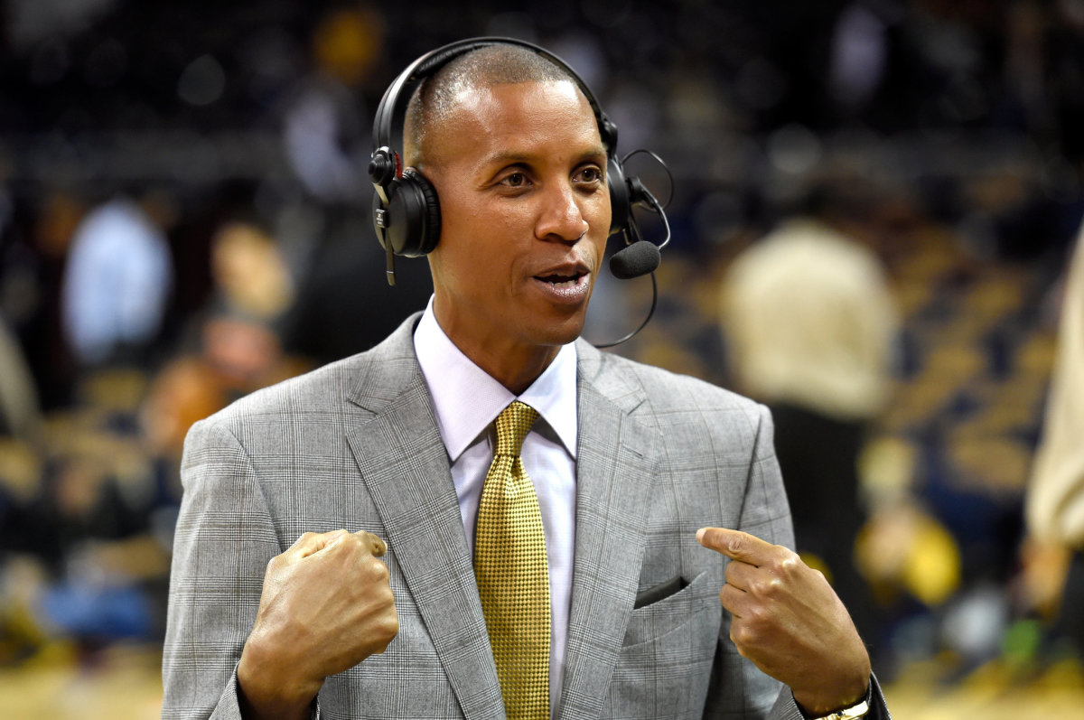 Reggie Miller Was Not Happy With The Technical Foul Given To Raul Melendez For Hanging After A Dunk: “Absolutely Not, I’m Sorry.”