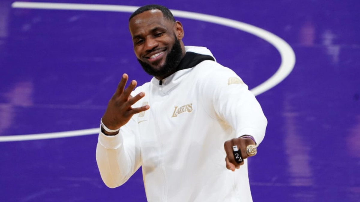 LeBron James Announces Return To Cleveland For The All-Star Game In Style: "The Hometown Kid Is BACK! Ya Heard?"